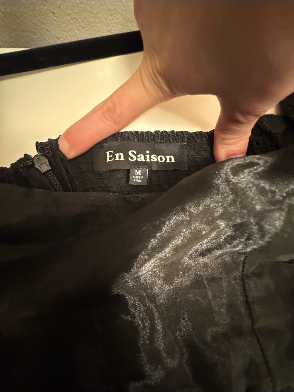 En Saison Black Organza Puff-Sleeve Babydoll Tunic - Picture 4 of 6